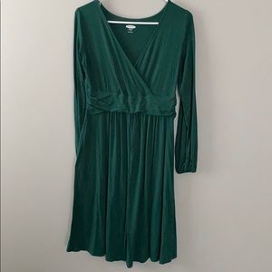 Green maternity dress